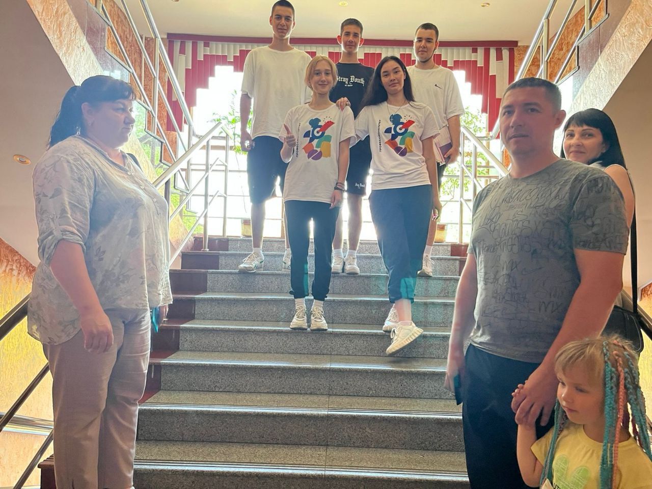 Ежедневно амбассадоры ФП Профессионалитет проводят от 3 до экскурсий по колледжу